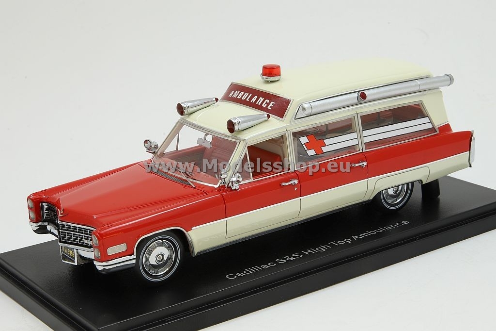 Cadillac S & S ambulance, /red-white/
