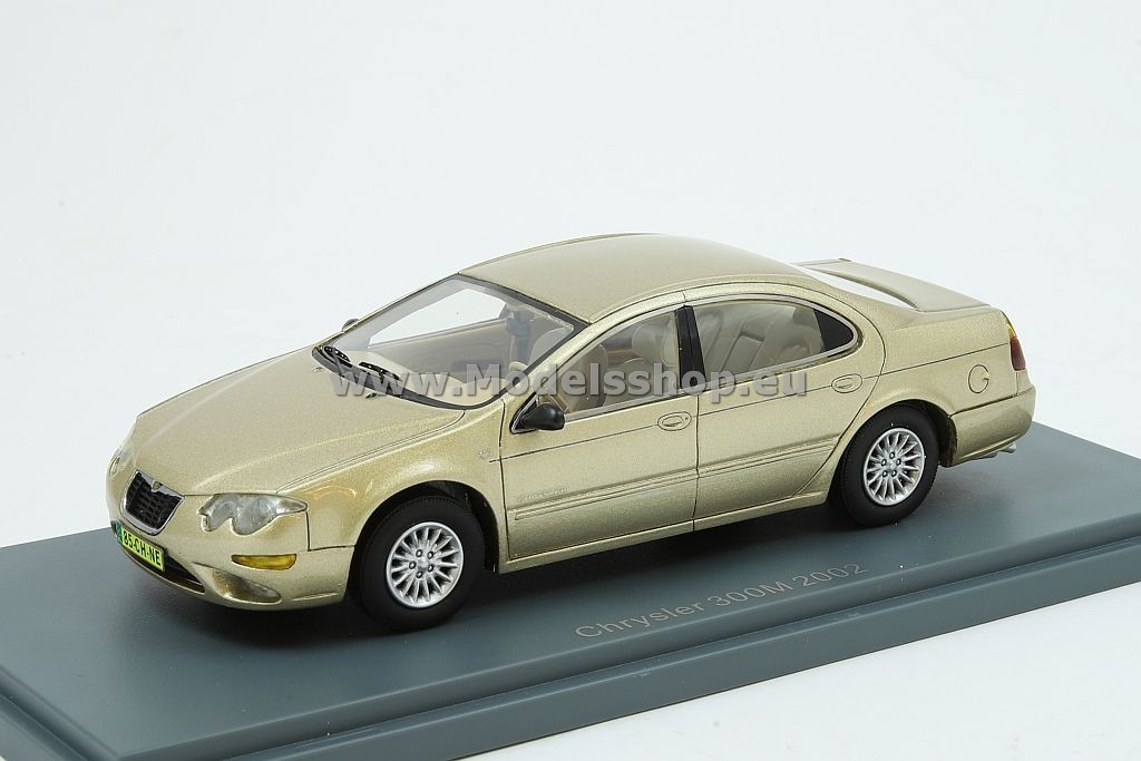 Chrysler 300M, 2002 /metallic-beige/