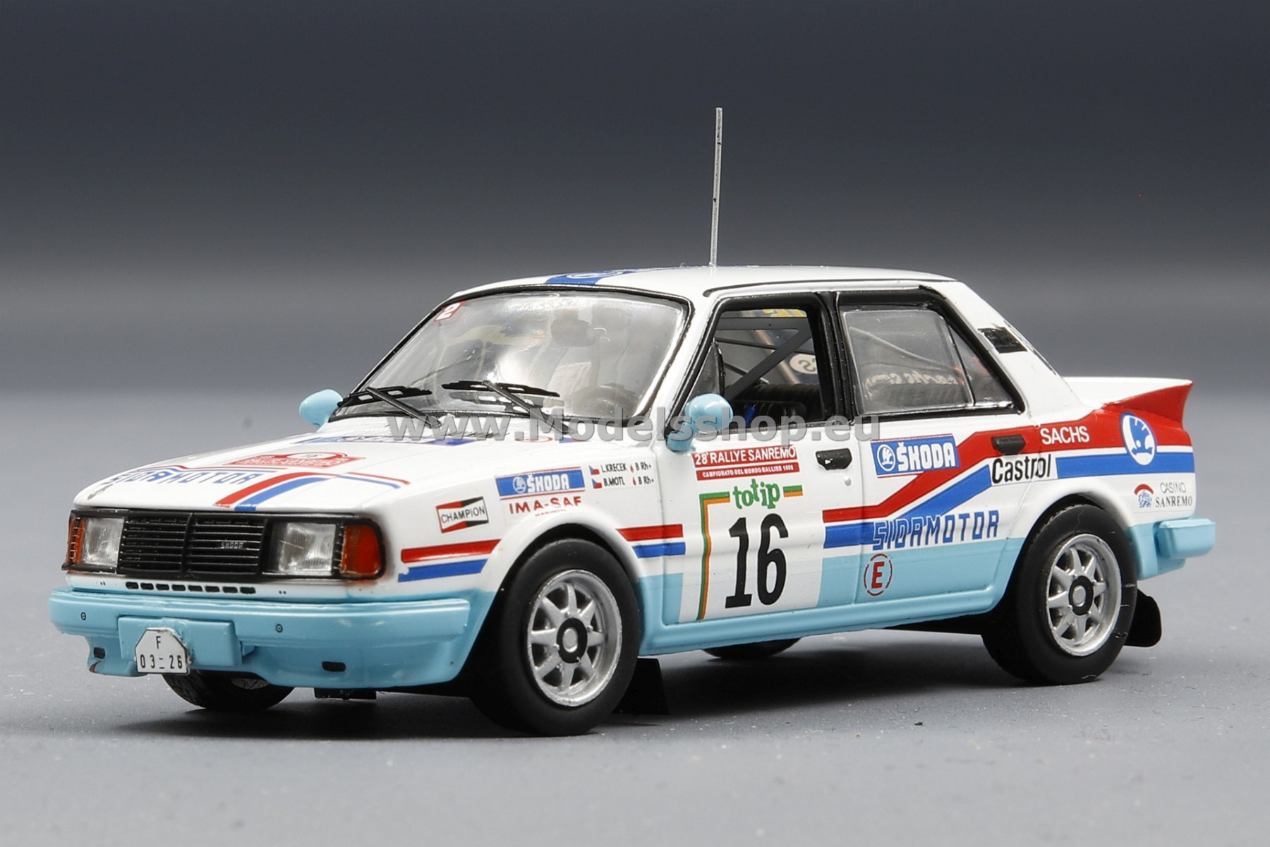 IXO RAC336 Skoda 130 LR, No.16, Rallye WM, Rallye Sanremo 1986 L.Krecek/B.Motl