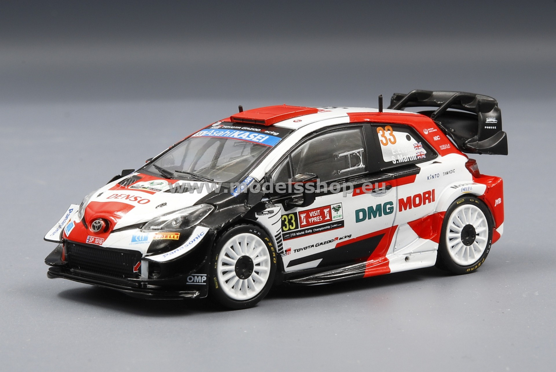 IXO RAM806LQ Toyota Yaris WRC, No.33, Rallye WM, Rally Ypres 2021 E.Evans/S.Martin