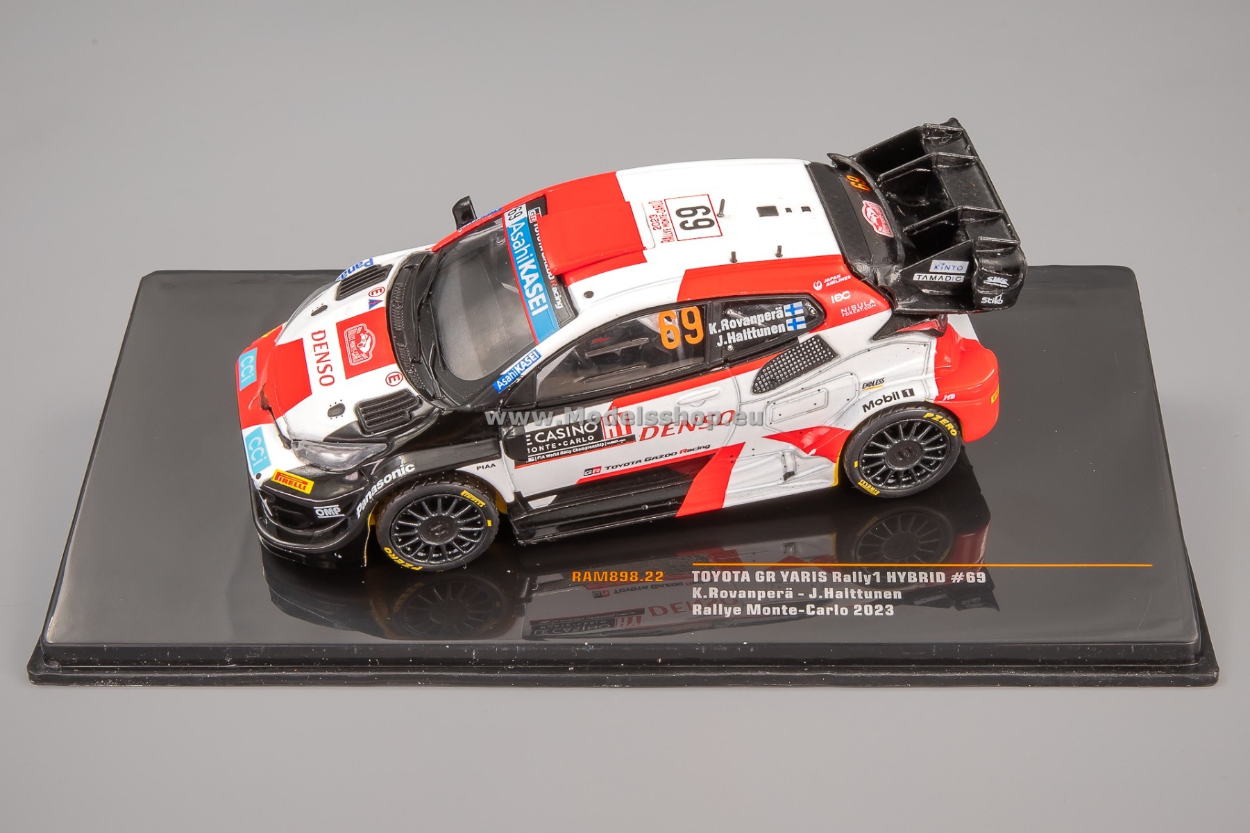 IXORAM898.22 Toyota GR Yaris Rally1 Hybrid, No.69, Rallye WM