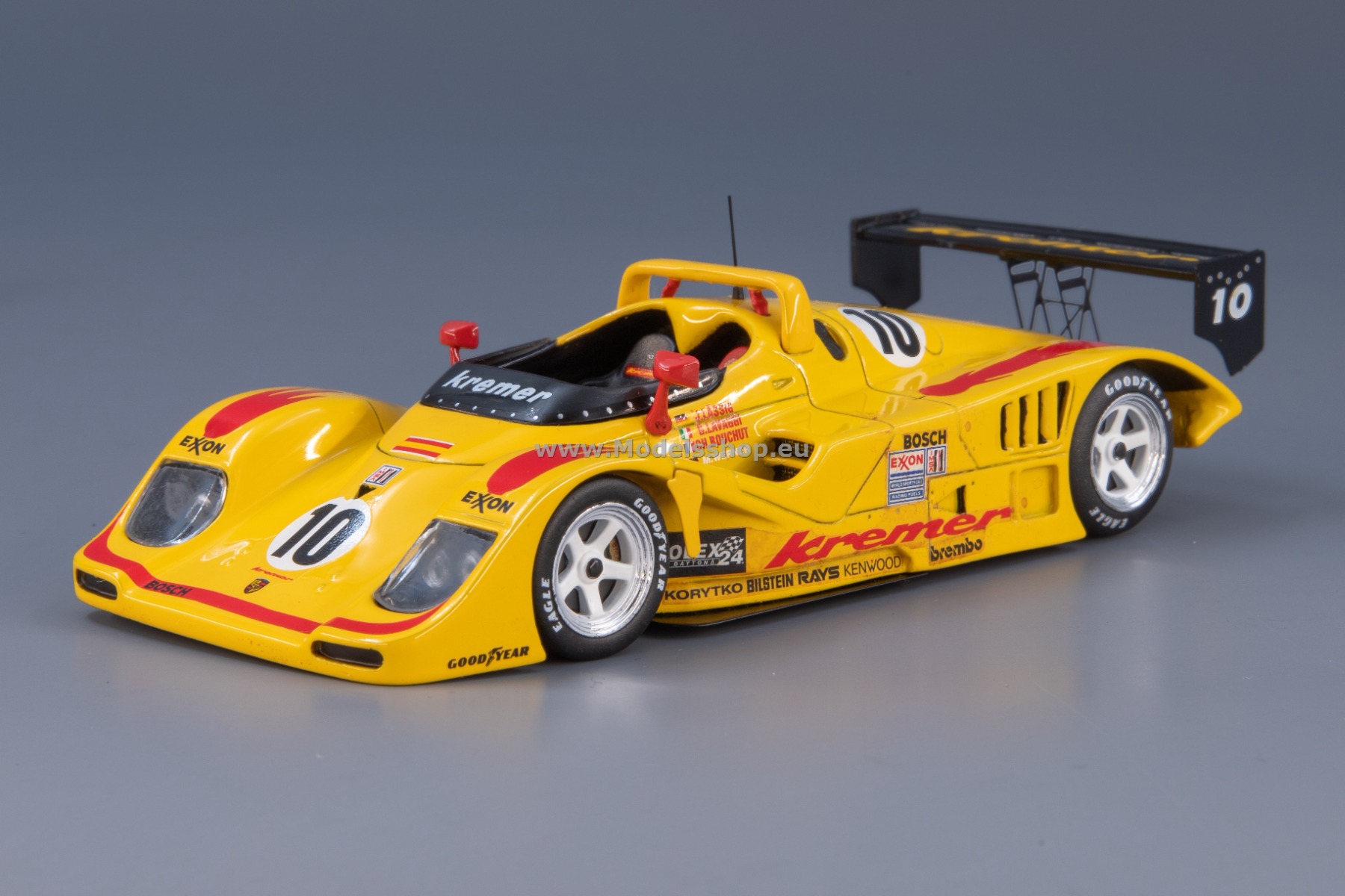 Spark S0321 Porsche Kremer K8 No.10 Winner Daytona 24h 1995