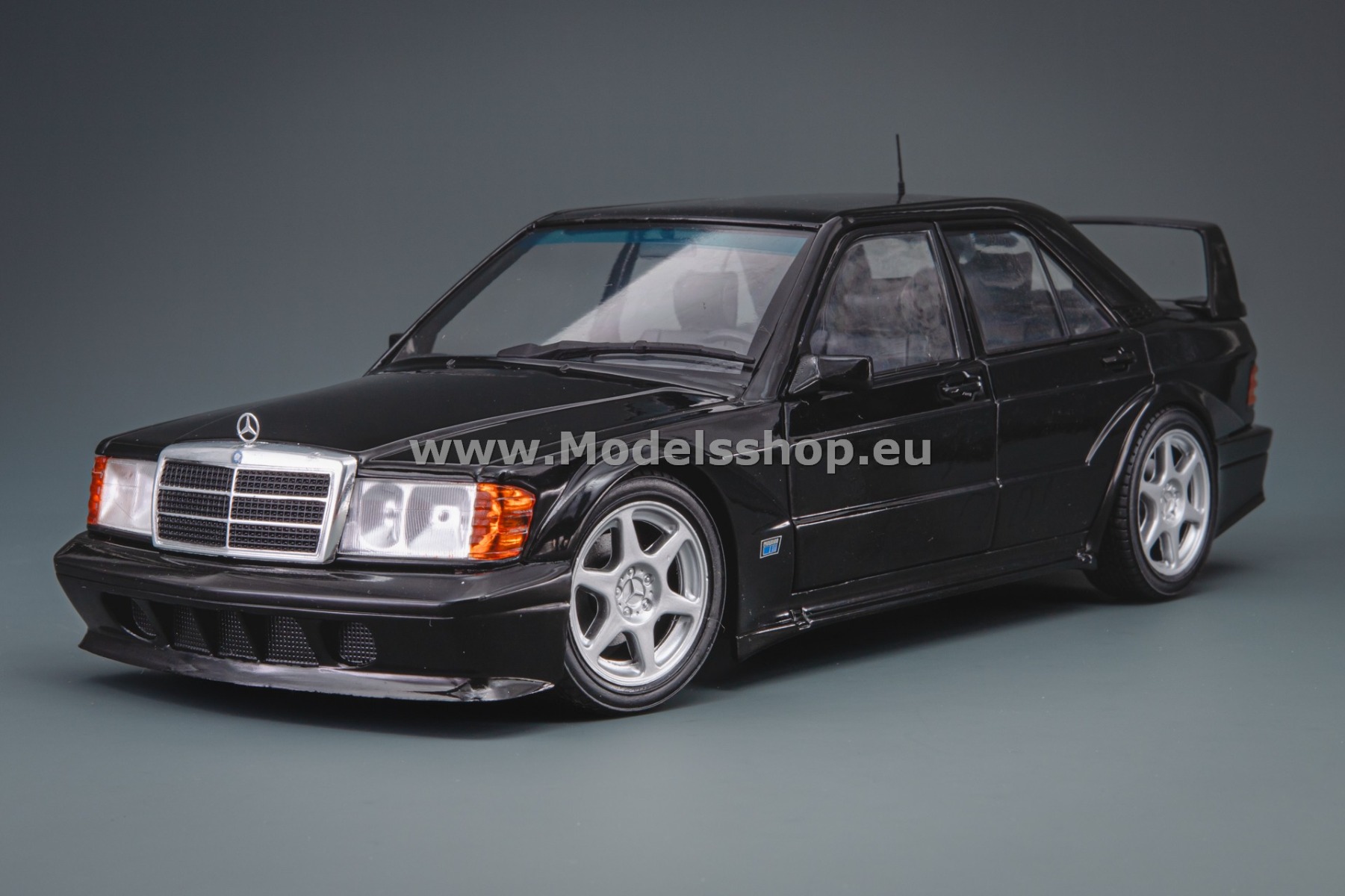 Solido S1801001 Mercedes - Benz 190 EVO II (W201), 1990 /black/