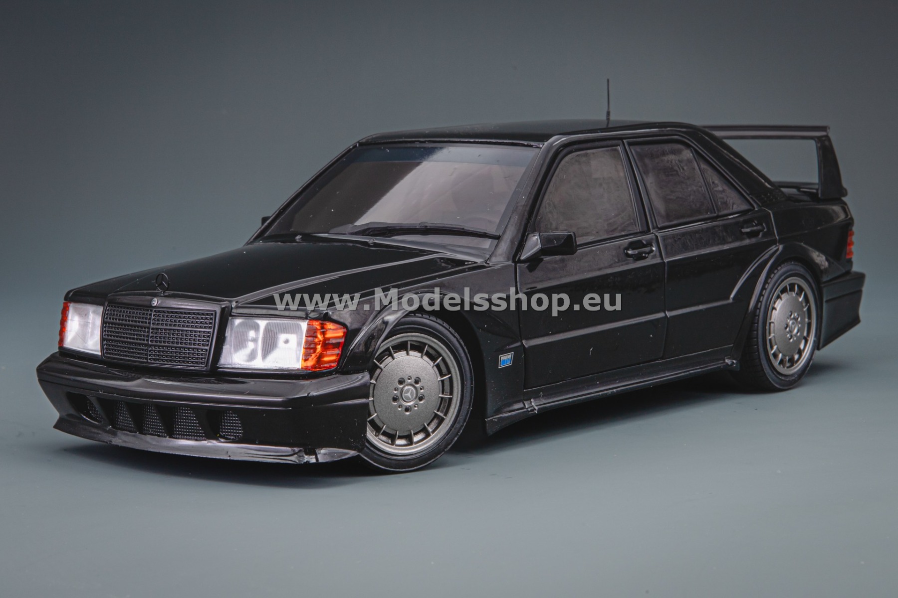 Solido S1801012 Mercedes-Benz 190 (W201) Evo II Solido Works, 1990 /black/