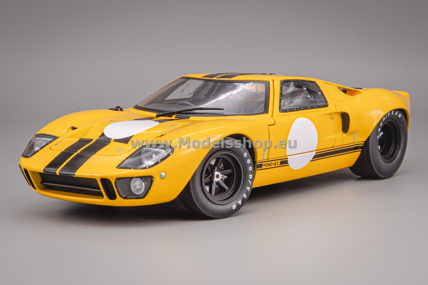 Solido S1803011 Ford GT40 Mk.1, 1968 /yellow/