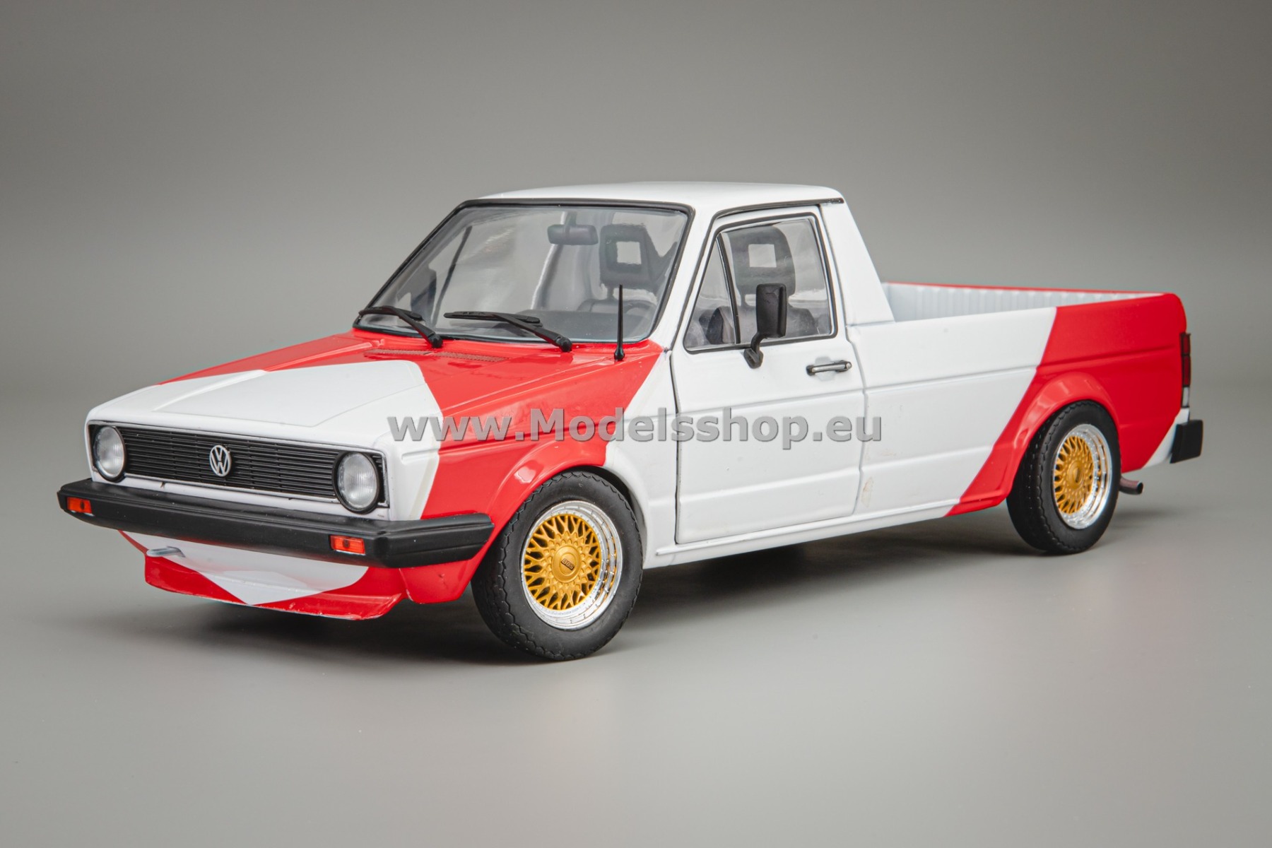 Solido S1803512 Volkswagen / VW Caddy Mk.1, 1982 M racing tribute /red - white/