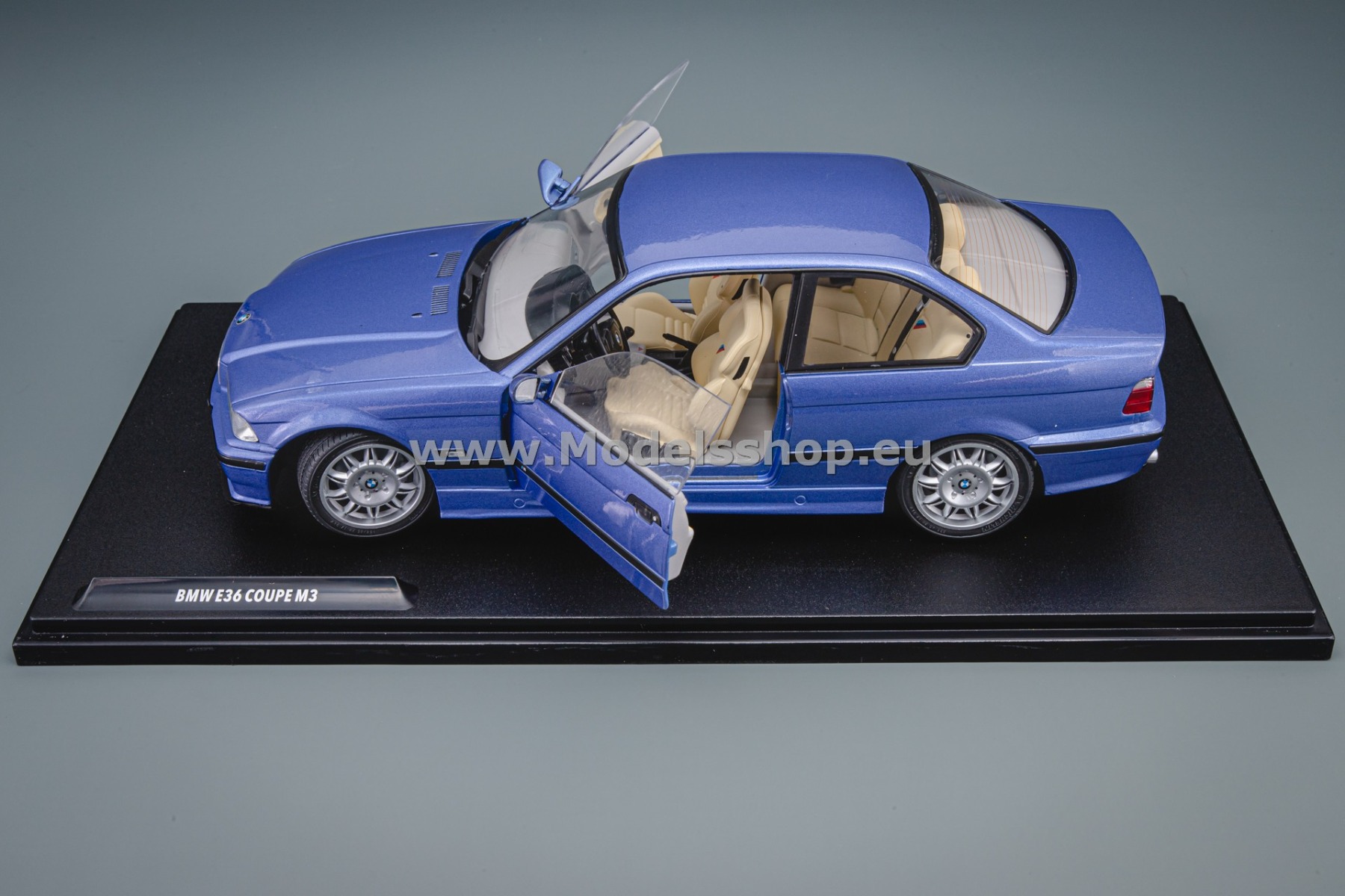 Voiture Miniature de Collection - SOLIDO - ALFA-ROMEO Giulia