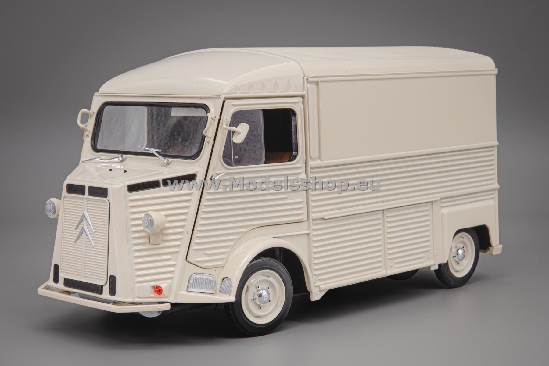 Solido S1804813 Citroën Type HY, 1969 /beige/