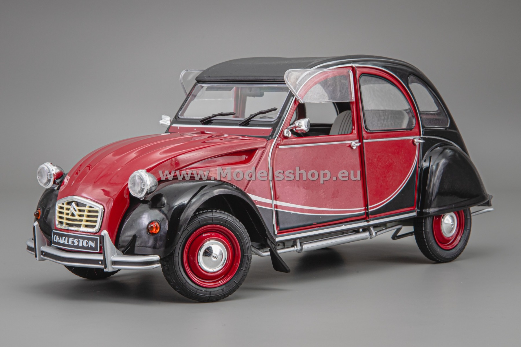 Solido S1805013 Citroën 2 CV 6 Charleston, 1982/Rouge Delage - Noir (red - black)/