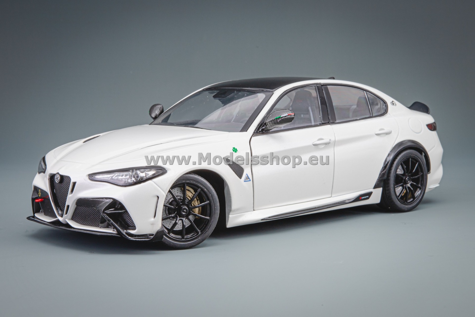 Solido S1806903 Alfa Romeo Giulia GTA, 2022 /blanco trofeo/