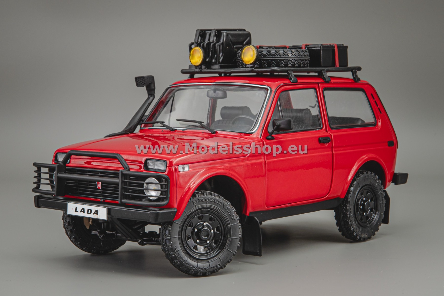 Solido S1807306 Lada Niva / VAZ-2121, 1980 /red/