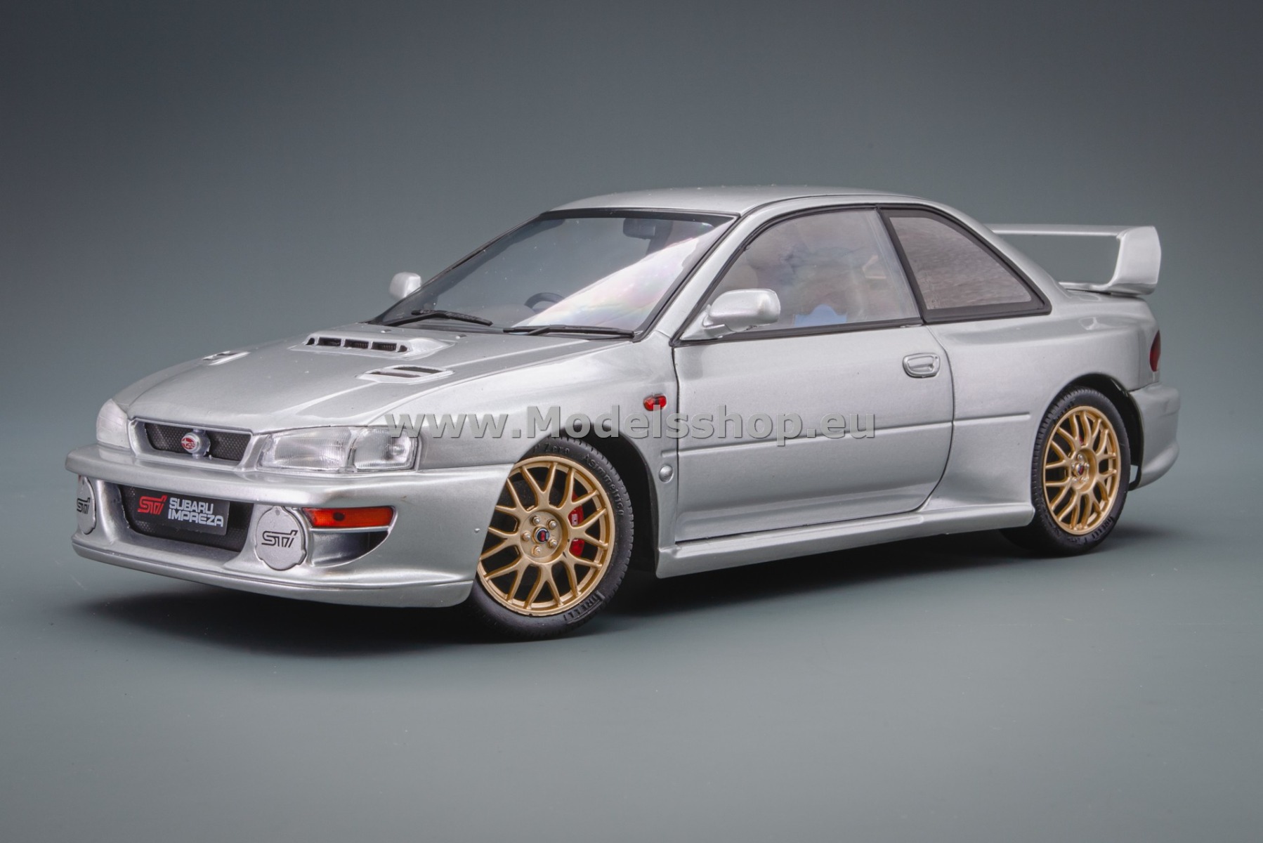Solido S1807408 Subaru Impreza 22B, 1998 /silver/