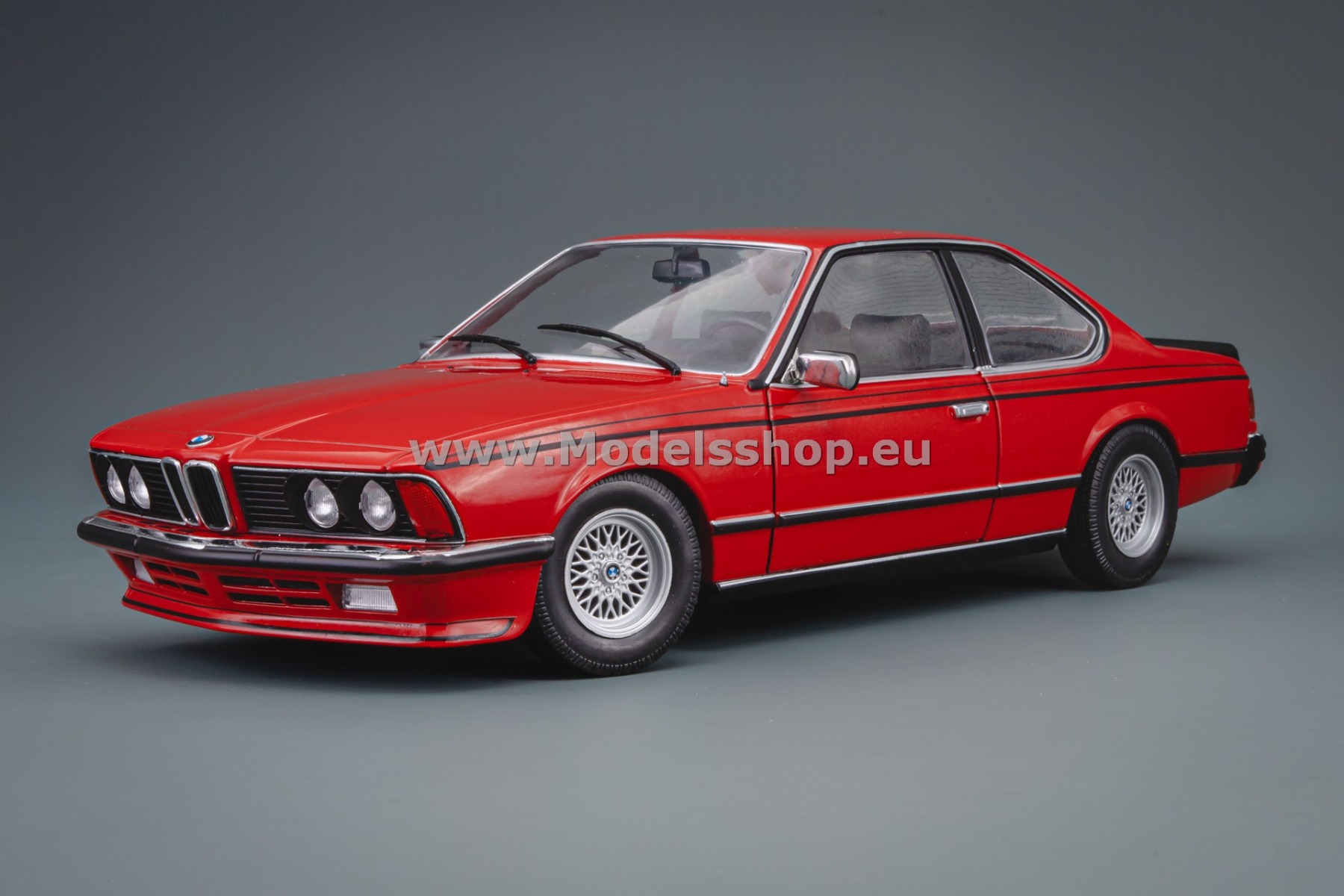 Solido S1810301 BMW 635 CSI (E24), 1984 /henna red/
