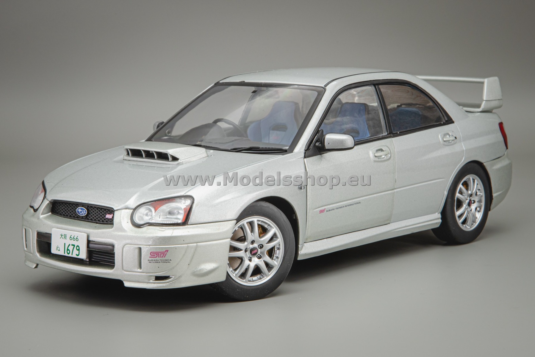 Solido S1812303 Subaru Impreza WRX STI, 2003 /premium silver effect/