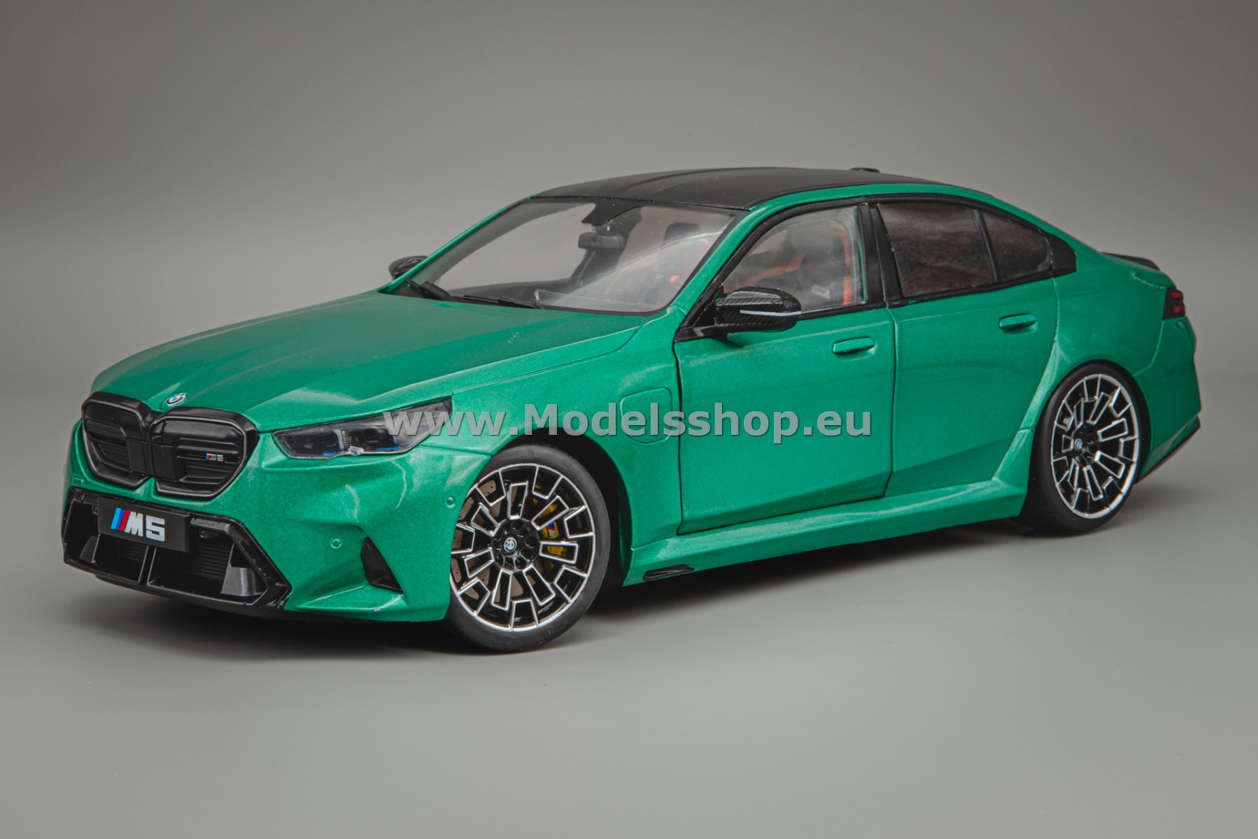 Solido S1814701 BMW M5 G90, 2025 /Isle of Man Green metallic/