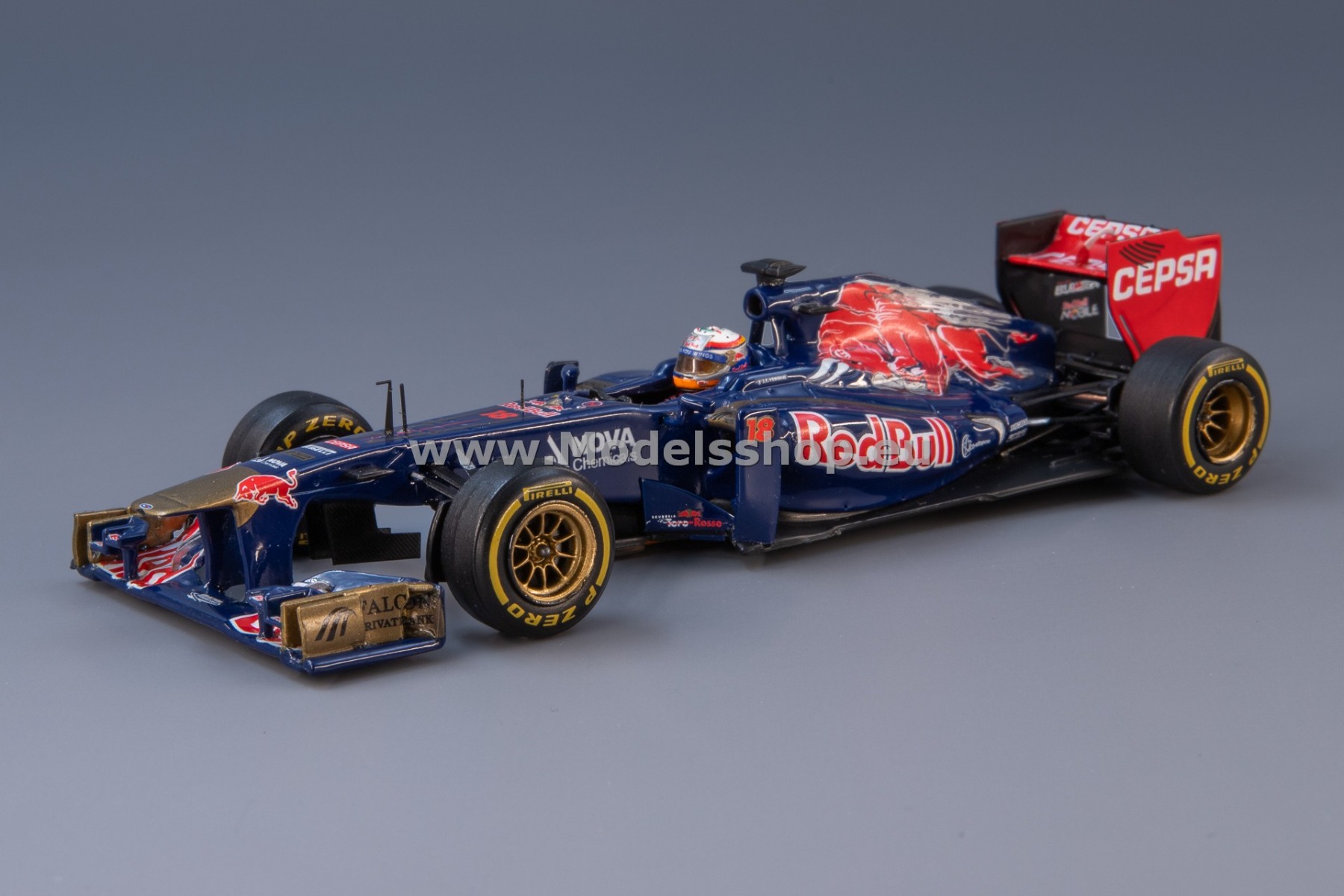 Spark S3061 Scuderia Toro Rosso STR8, No. 18 2013, Jean-Eric Vergne
