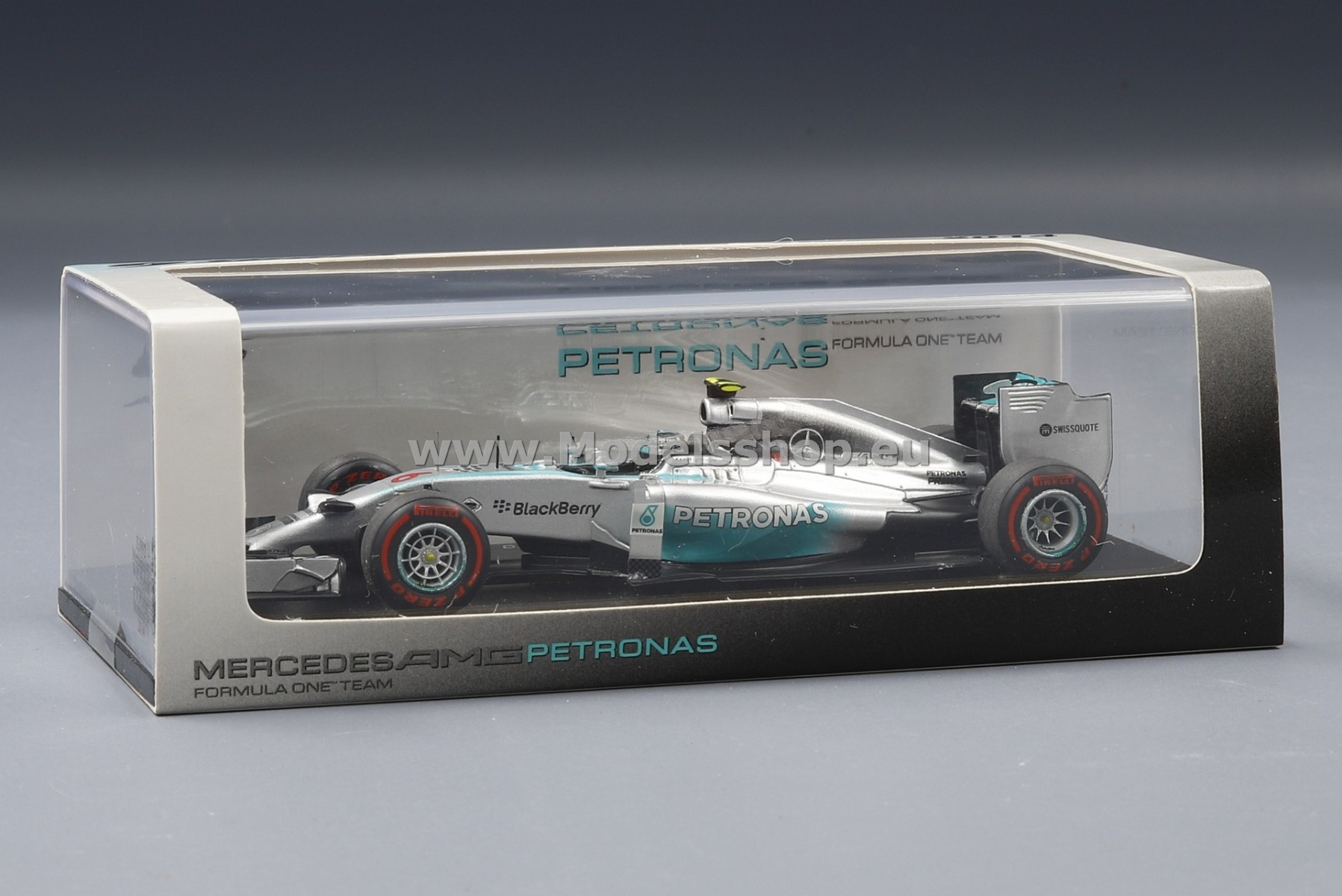 MERCEDES-BENZ 300 SLR (S5859) par SPARK MODELS