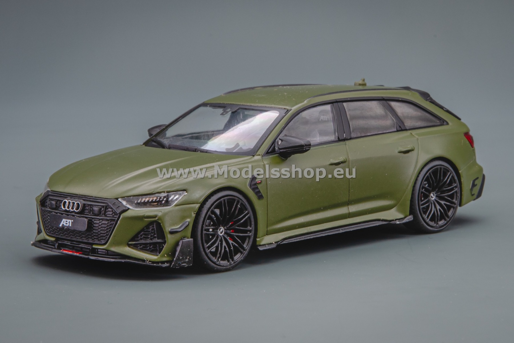 Solido S4310704 Audi A6 RS6-R Avant C8 ABT, 2022 /olive green/