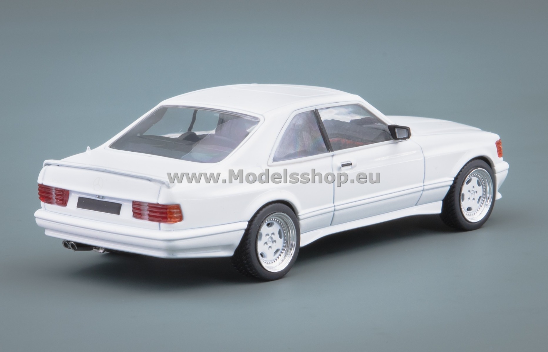 SOLIDO 4310904 MERCEDES SEC 560 AMG WIDEBODY CLASSIC WHITE 1990 1/43 - Mini véhicules et SOLIDO 4310904 MERCEDES SEC 560 AMG WIDEBODY CLASSIC WHITE 1990 1/43 - Mini véhicules et