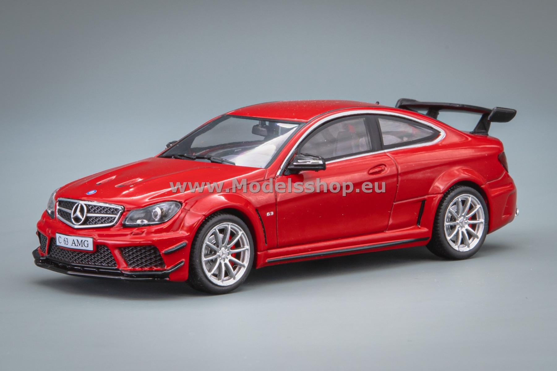 Solido S4311602 Mercedes-Benz C63 AMG Black Series, 2012 /Fire Opal Red/