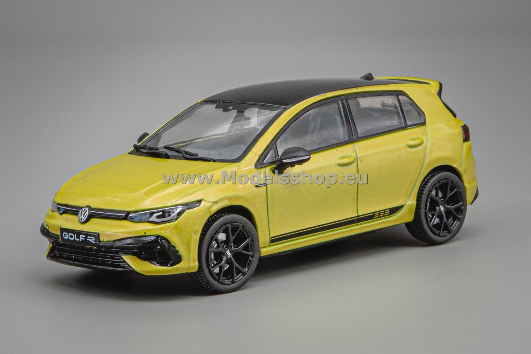 Solido S4311804 VW / Volkswagen Golf R 333 Limited Edition, 2023 /Lime Yellow/