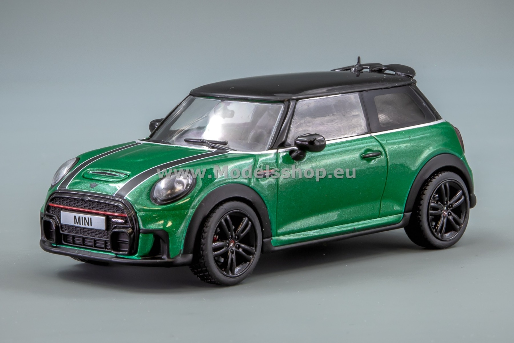 Solido S4315002 Mini Cooper John Works, 2023 /British Racing Green/