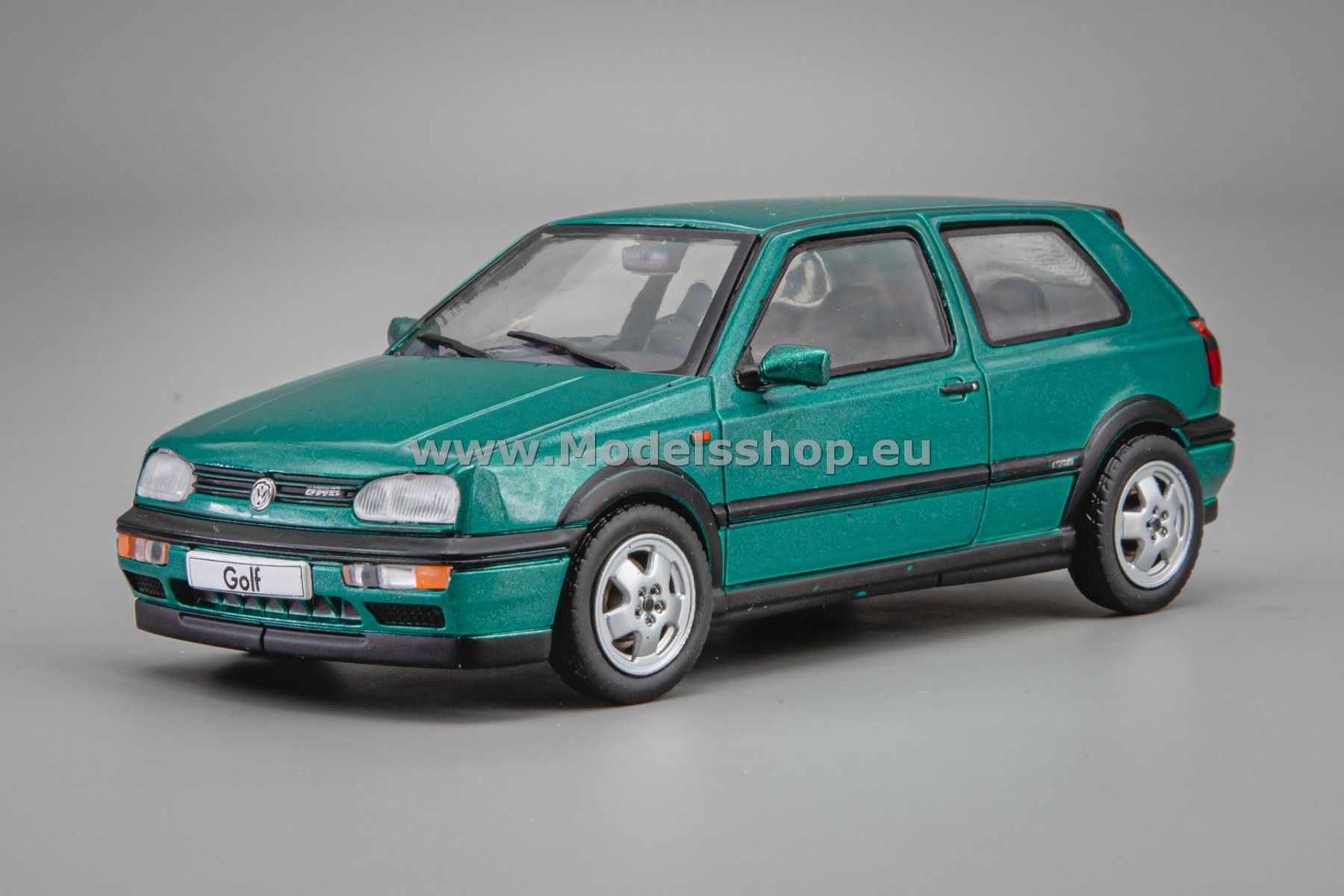 Solido S4316401 VW / Volkswagen Golf MKIII VR6, 1994 /Dragon Green Pearl/