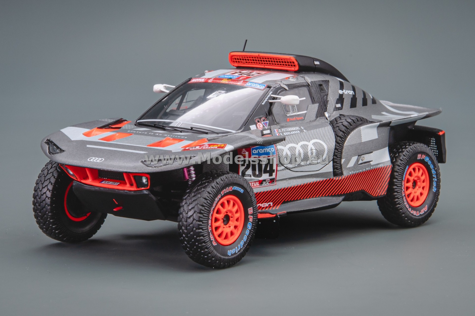 Spark S4559 Audi RS Q e-tron No.204, Dakar Rally 2023, S. Peterhansel - É. Boulanger