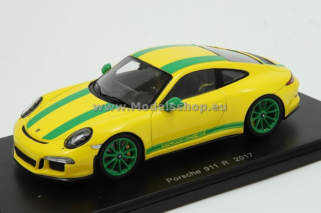 Spark SPAS4957 Porsche 911 R 2017 / Yellow with Green Stripes/