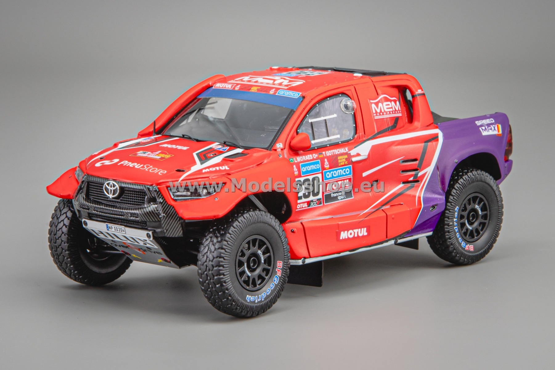 Spark S5886 Toyota Hilux No.230, 3rd Dakar Rally 2023, L. Moraes - T. Gottschalk