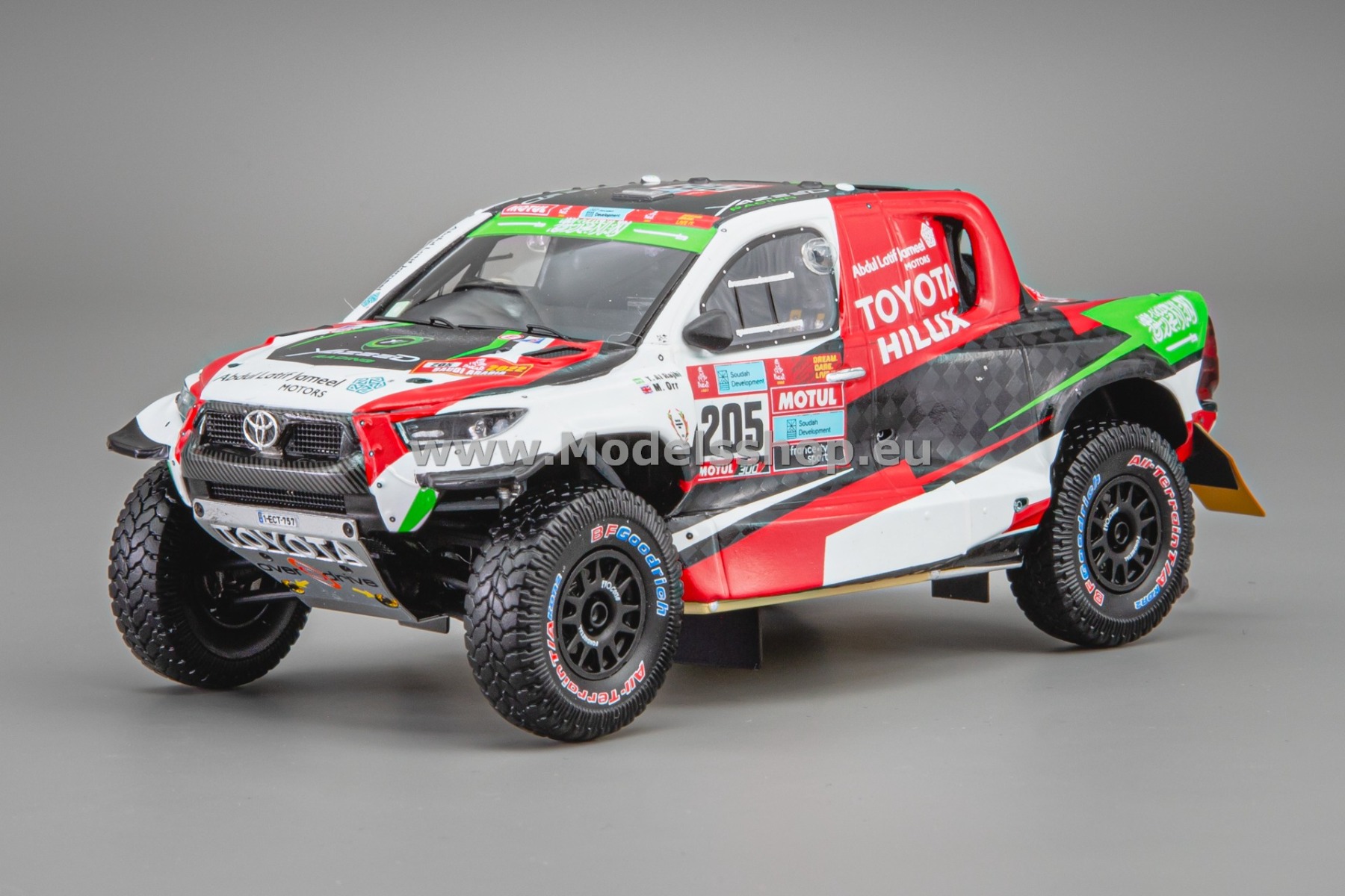 Spark S5890 Toyota Hilux No.205, 3rd Dakar Rally 2022, Y. Al-Rajhi - M. Orr