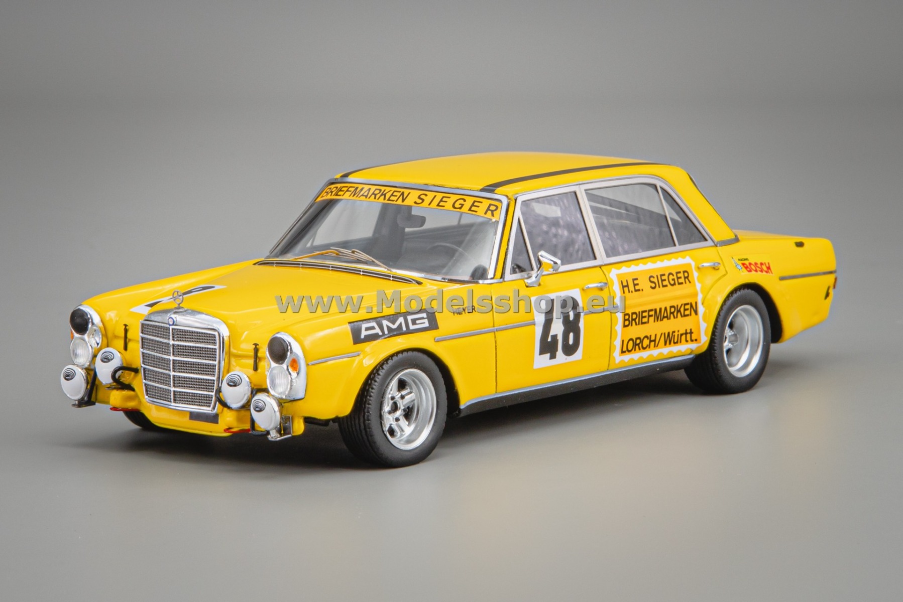 Spark S5893 Mercedes-Benz 300 SEL 6.8 AMG, No.48 Test Drive Le Mans 24H 1972, H. Heyer - C. Schickentanz