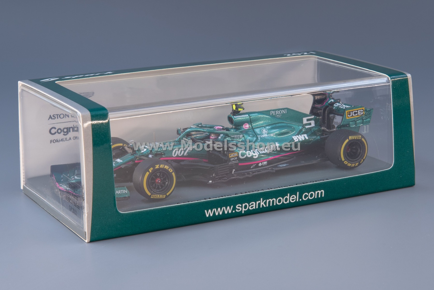 Spark S7692 Aston Martin Red Bull Racing RB15, 