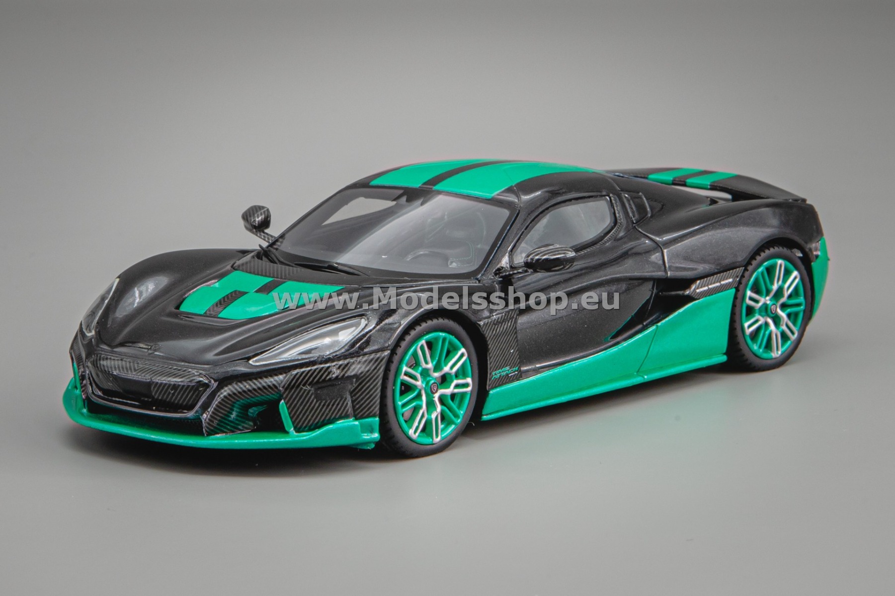 Spark S7849 Rimac Nevera Time Attack, 2023 /Racing Green/