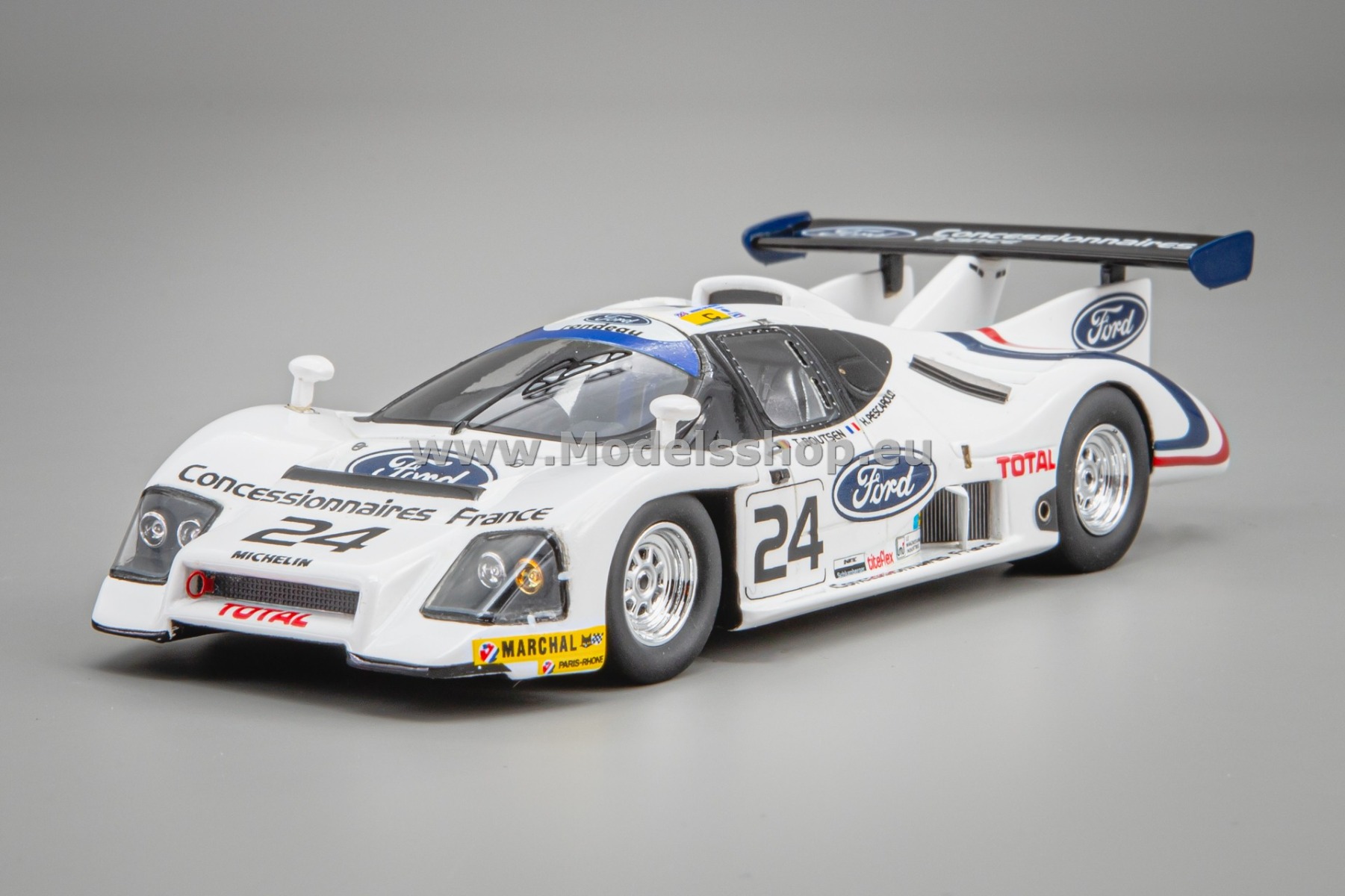 Spark S8466 Rondeau M 482, No.24 Le Mans 24H 1983, H. Pescarolo – T. Boutsen