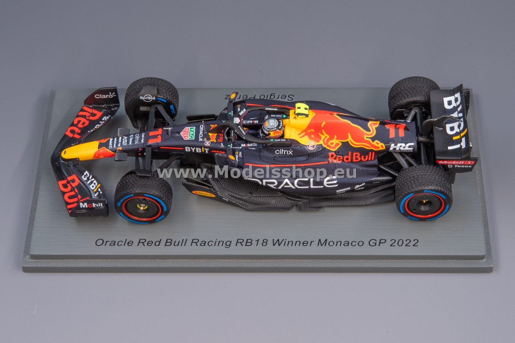 ミニカー Spark Oracle Red Bull Racing RB18 2022 1/12 Spark 2022 Formula 1 Oracle Red Bull Racing RB18 No.1