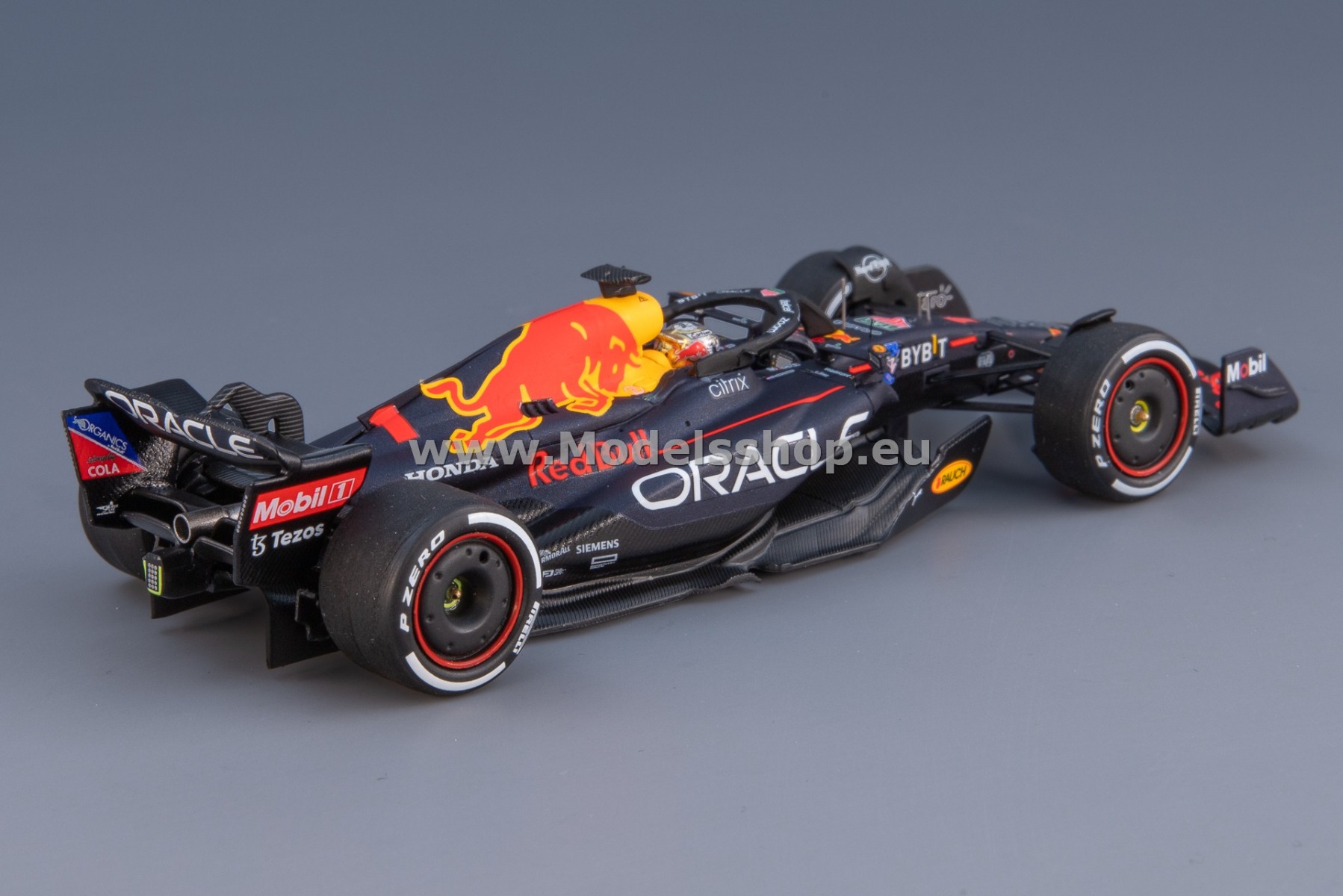Spark S8553 Oracle Red Bull Racing RB18 No.1 Oracle Red Bull