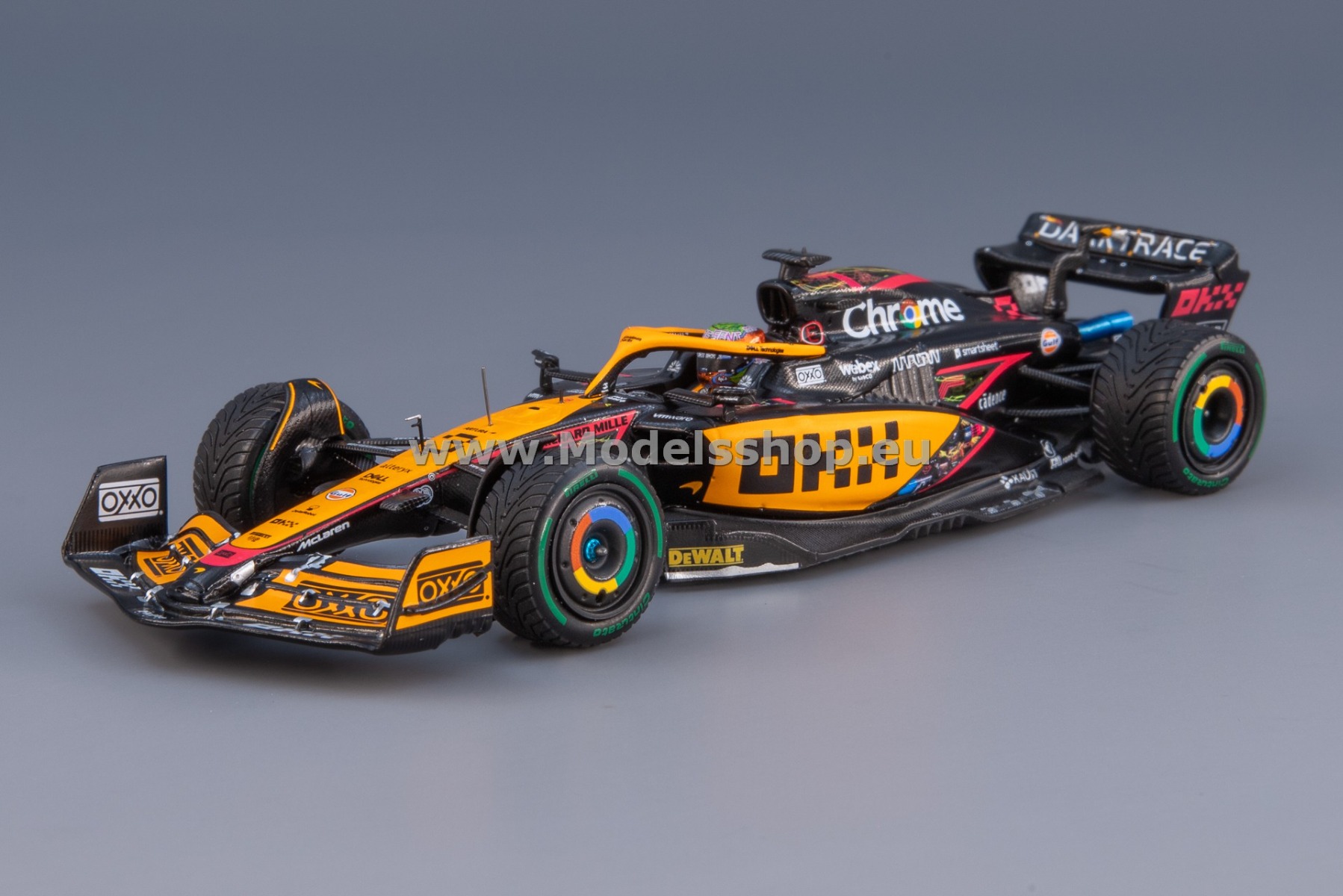 Spark S8559 McLaren MCL36 No.3 McLaren F1 Team, Formula 1, 5th Singapore GP 2022, Daniel Ricciardo