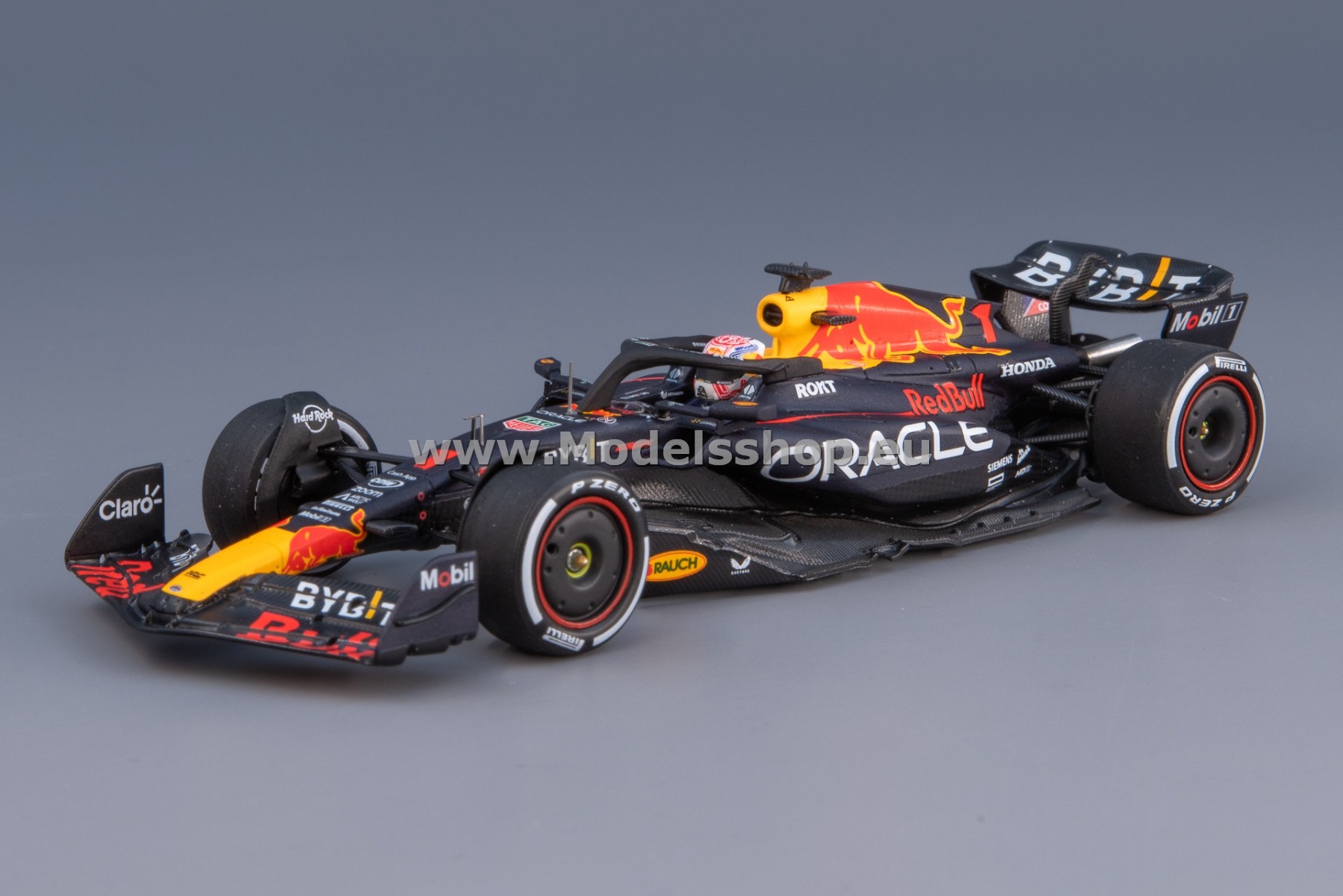 Spark S8569 Oracle Red Bull Racing RB19 No.1 Oracle Red Bull Racing Winner Bahrain GP 2023 Max Verstappen