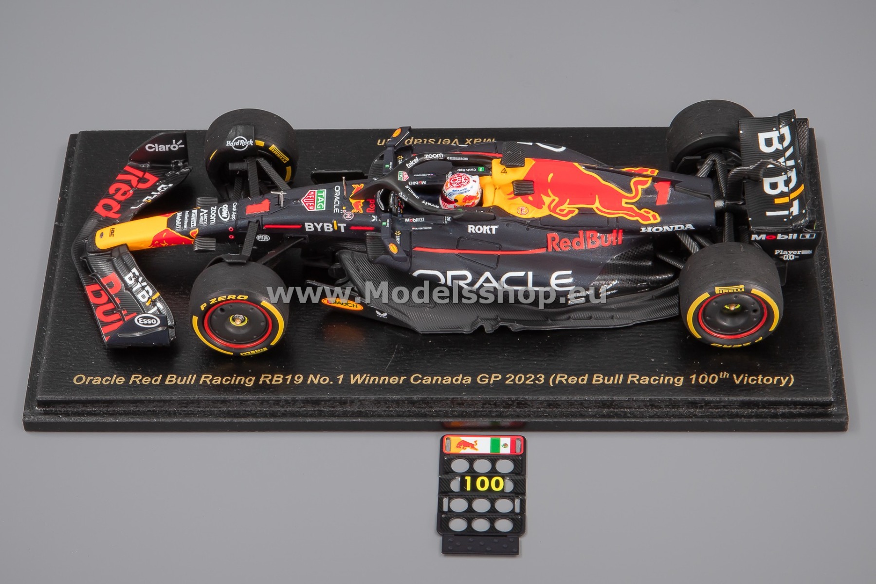 Spark S8596 Oracle Red Bull Racing RB19, No.1 Oracle Red Spark S8596 Oracle Red Bull Racing RB19, No.1 Oracle Red