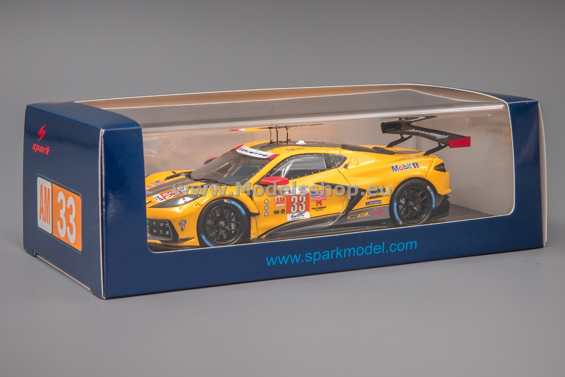 Spark S8760 Chevrolet Corvette CORVETTE RACING1