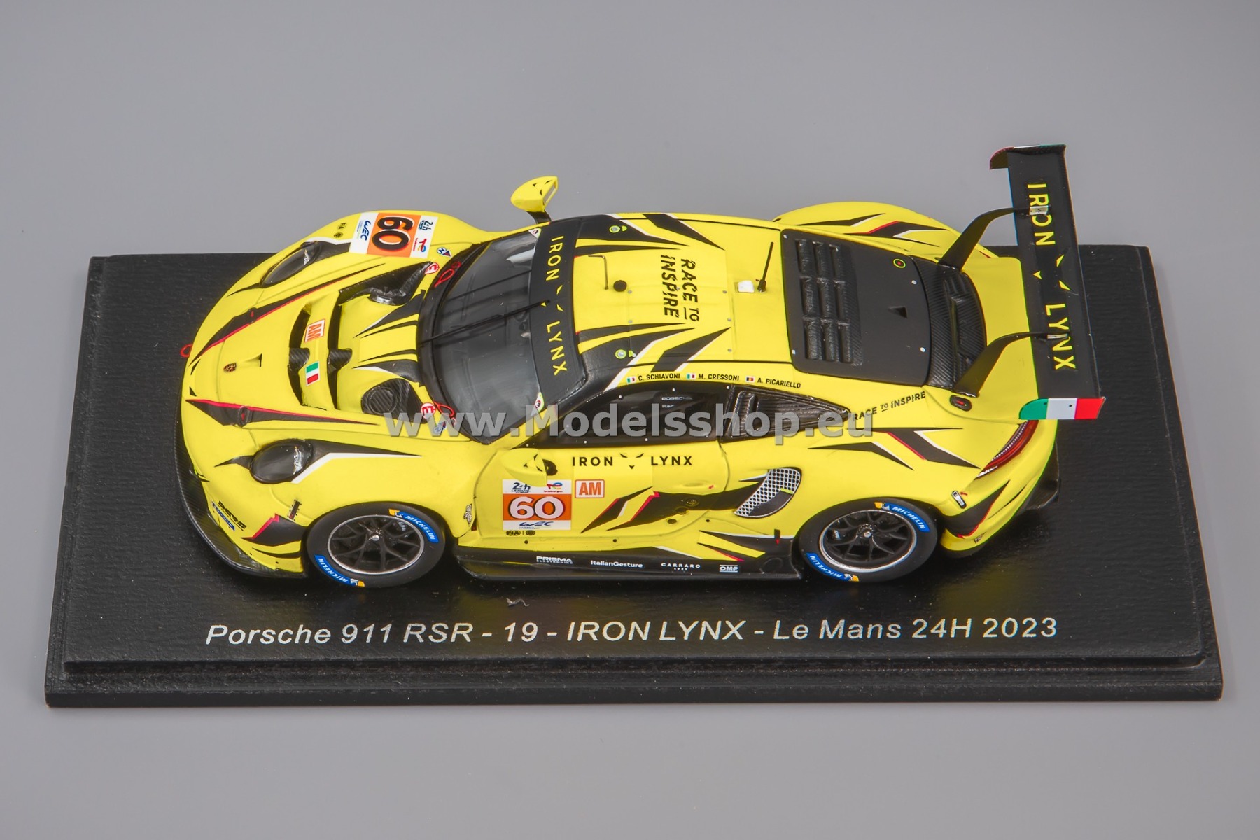 Spark S8763 Porsche 911 RSR - 19, No.60, IRON LYNX, 24H Le Spark S8763 Porsche 911 RSR - 19, No.60, IRON LYNX, 24H Le