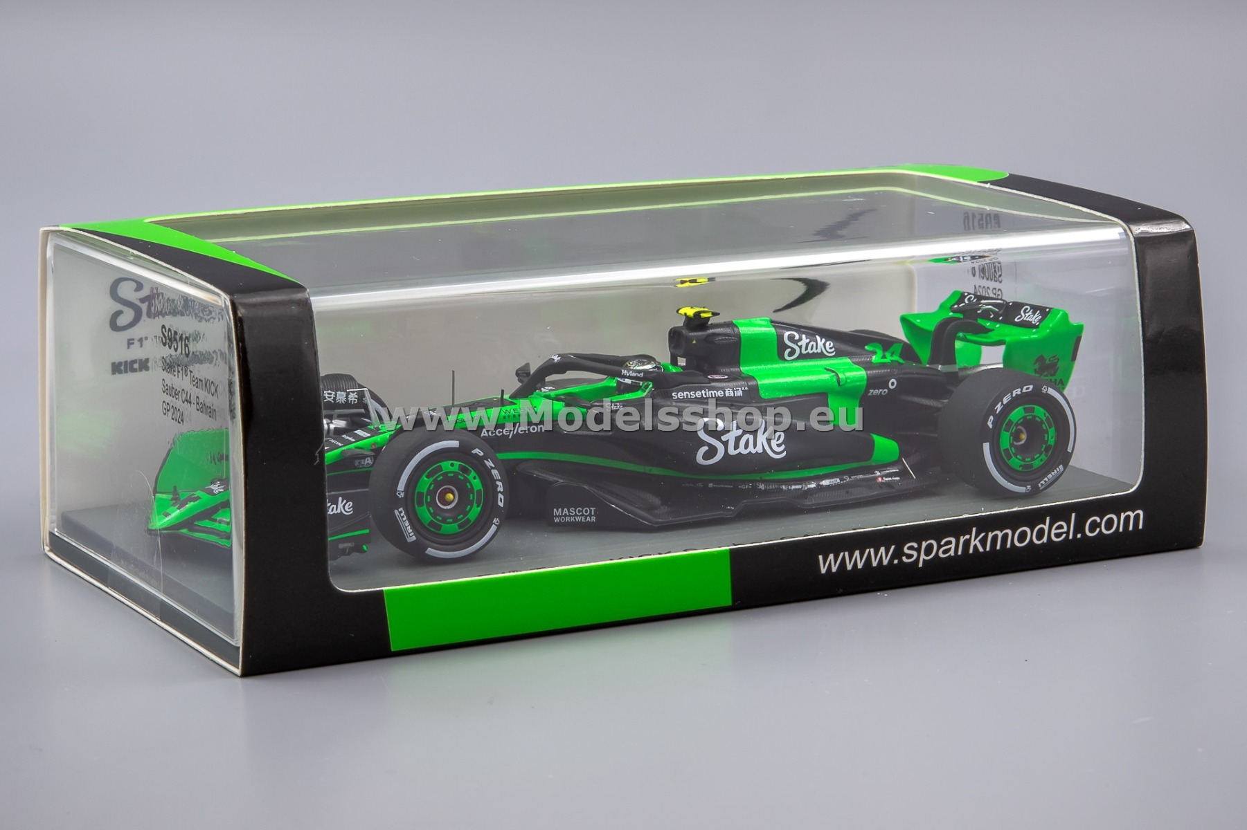 Spark S9516 Stake F1 Team Kick Sauber C44, No.24, Formula 1