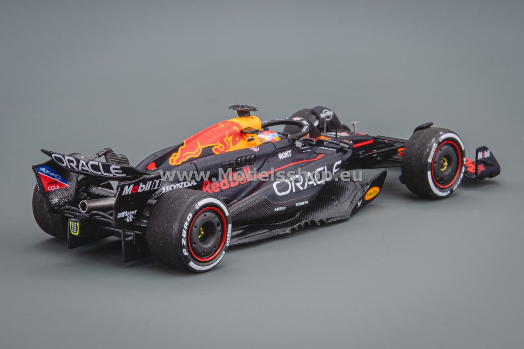 Spark S9519 Oracle Red Bull Racing RB20 No.1, Formula 1 Winner