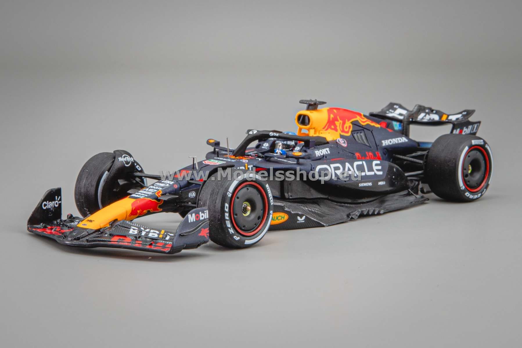 Spark S9547 Oracle Red Bull Racing RB20, No.1, Oracle Red Bull Racing, F1 2024 Formula One Drivers' Champion, Max Verstappen