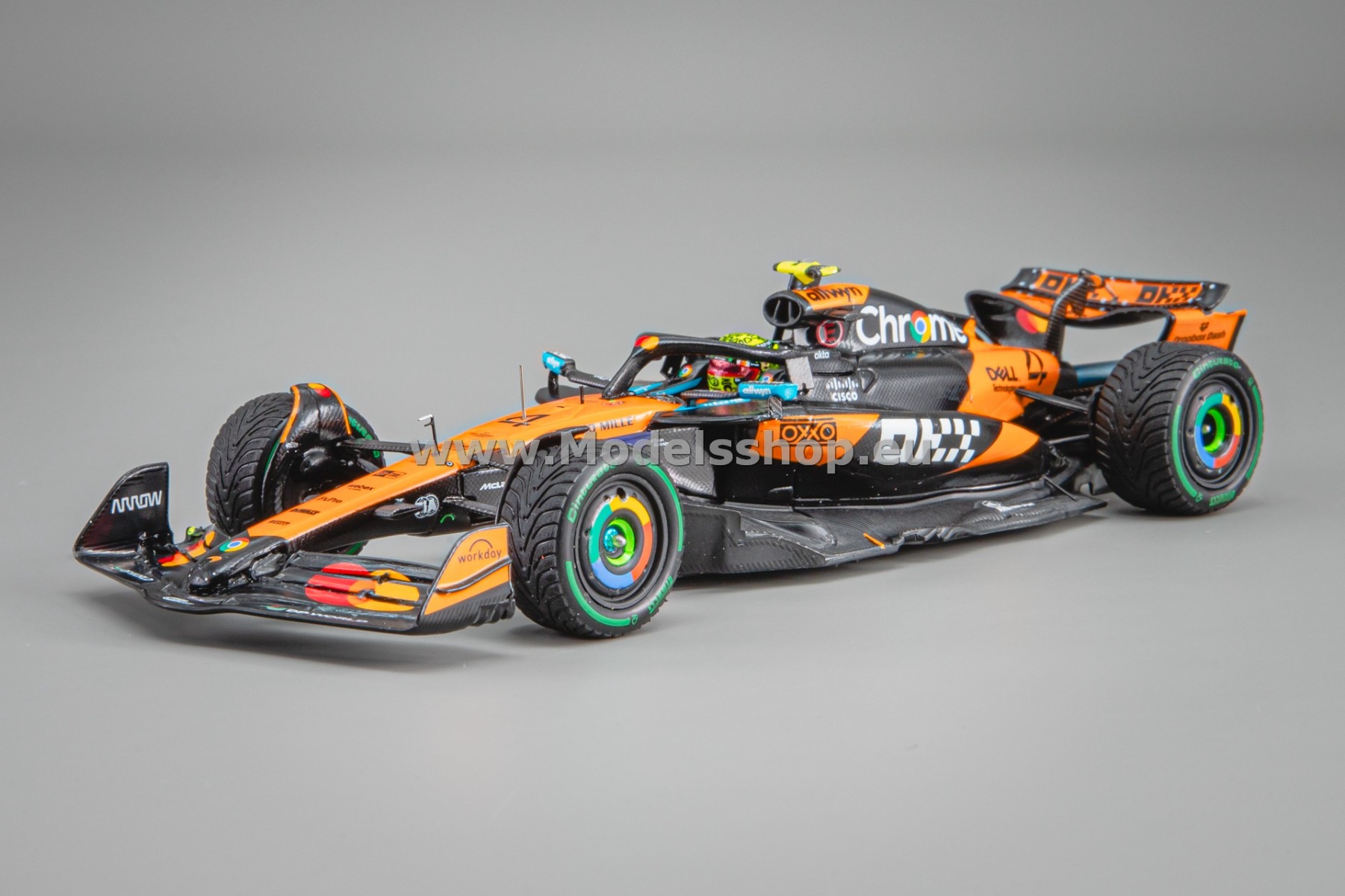 Spark S9581 McLaren No.4 McLaren Formula 1 Team, Winner Australian F1 GP 2025, Lando Norris
