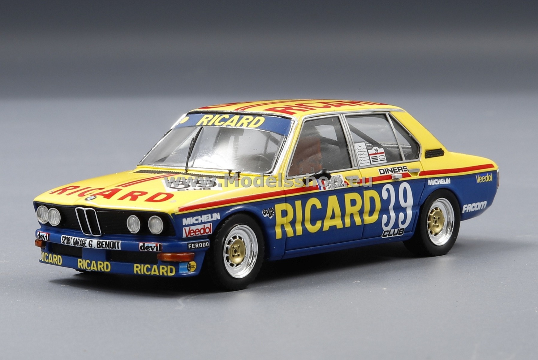 Spark SB331 BMW 530i No.39 24H Spa 1979 J-P. Beltoise - J-P. Gabreau - P. Gurdjan (Limited 500pcs)
