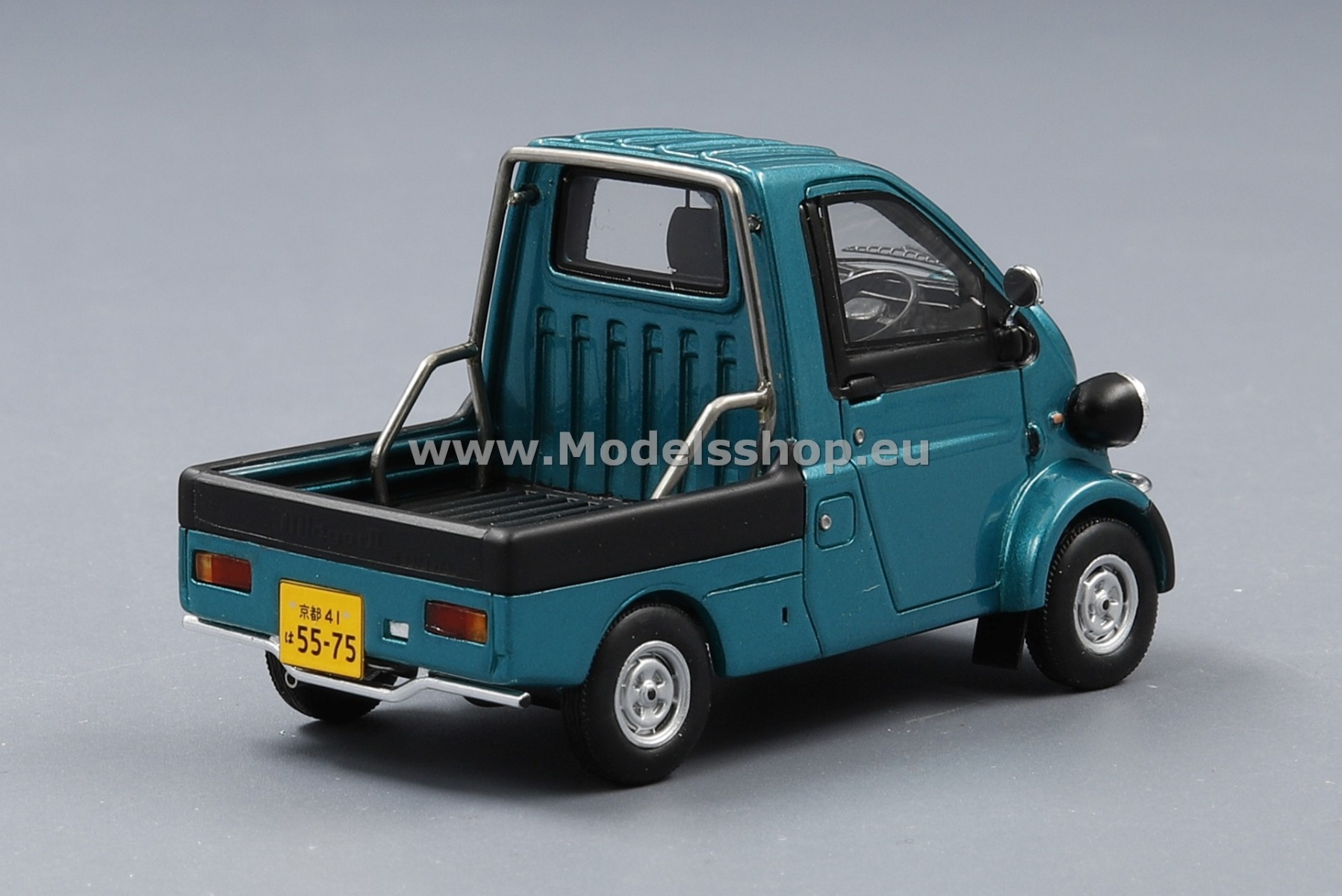 Spark SJ030 Daihatsu Midget II pick-up, 1996 /green/, Limited