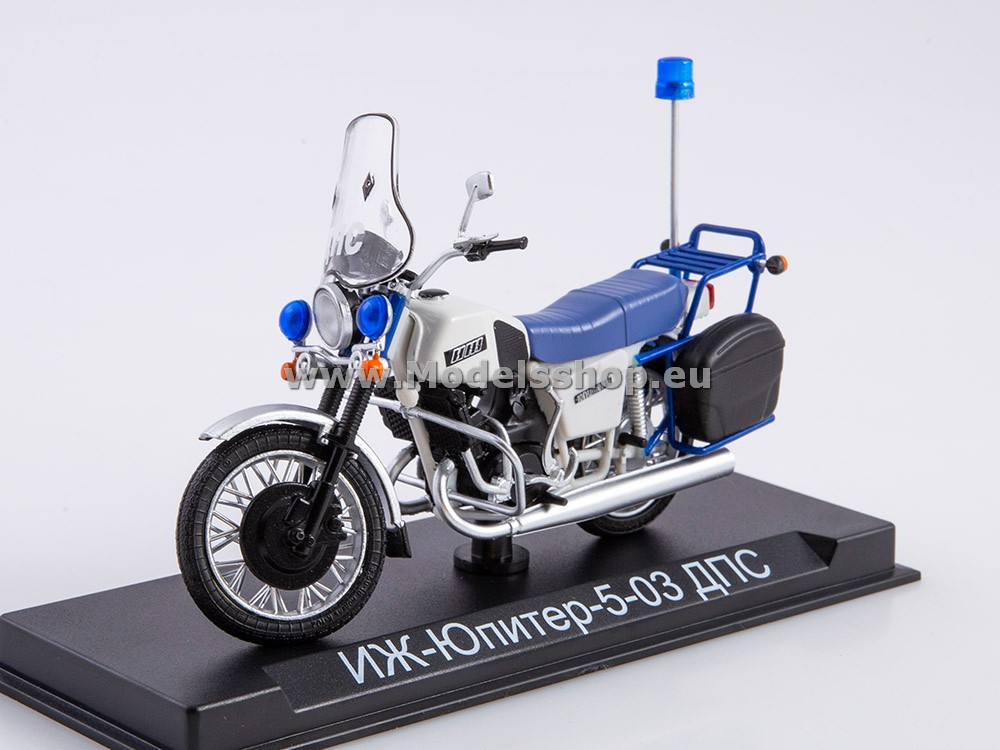 Motorcycle magazine series (Modimio) Special Issue No.4 with model of IZH-Jupiter-5-03 DPS (traffic police)