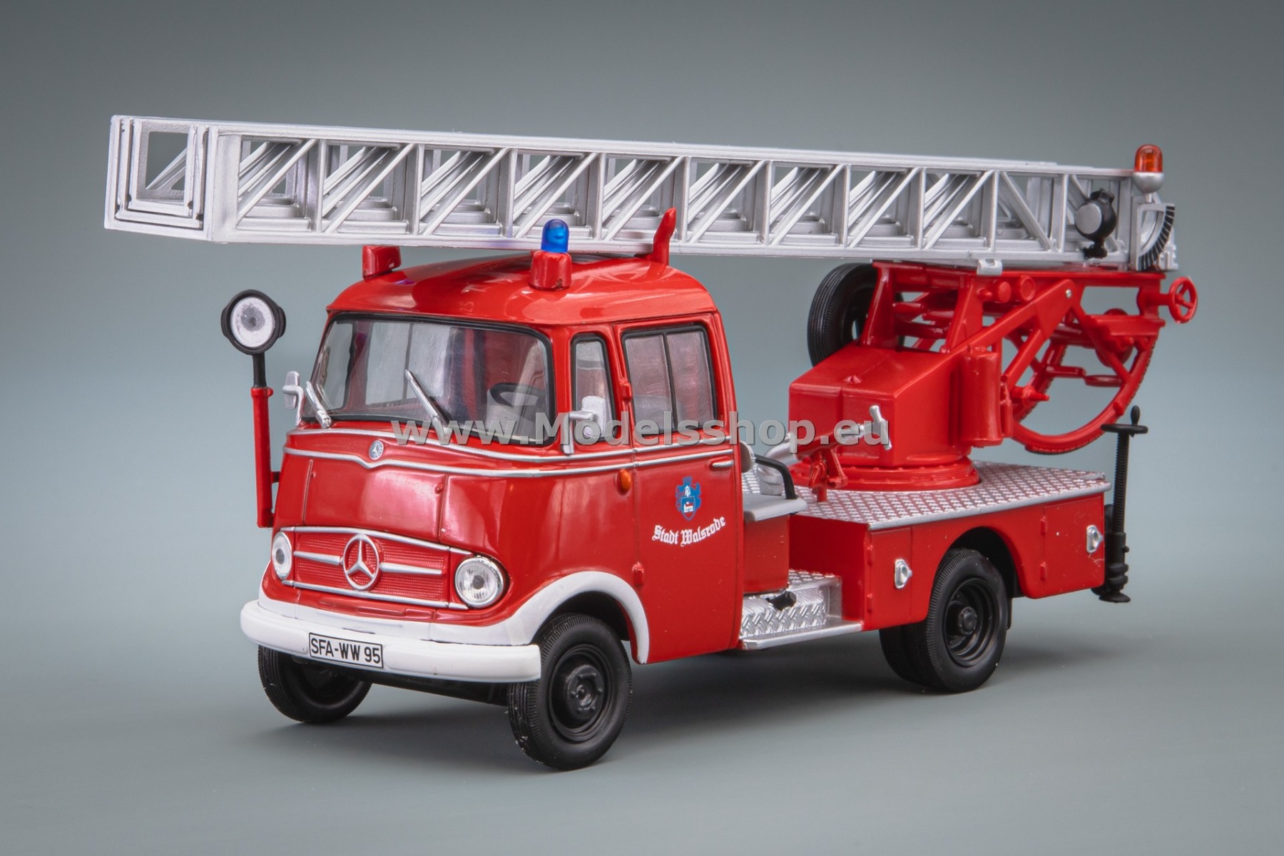 Fire engine Mercedes-Benz LP319, Scala Ladder Truck, Germany, 1962 